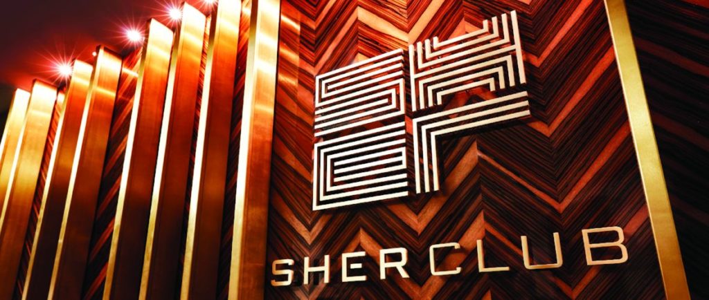 MLSE opens the Sher Club designed by Drake and Ferris Rafauli on the 2nd floor of the Air Canada Centre. 
