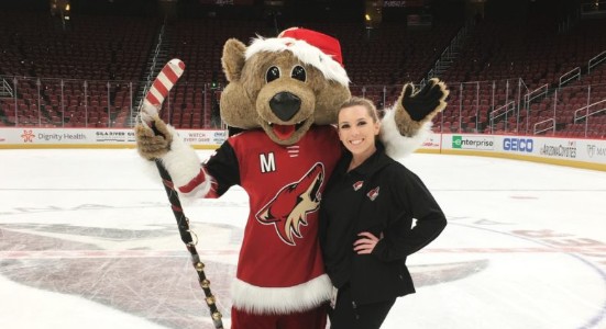 Arizona Coyotes Game Presentation Stage Manager Caitlyn Pence Loves The Haphazard Nature Of Game Day