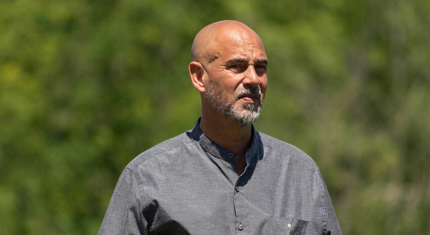 During your first tenure in the Maritimes, you coached the semi-pro club King of Donair and the SMU Huskies women’s soccer team. Towards the latter half of your time with SMU, you had an opportunity to coach with the U17 national team, which started a 15 year stretch of coaching with a Canadian national team from U17 to senior men’s. How did this opportunity arise? How did those first few years with team Canada elevate your coaching career?