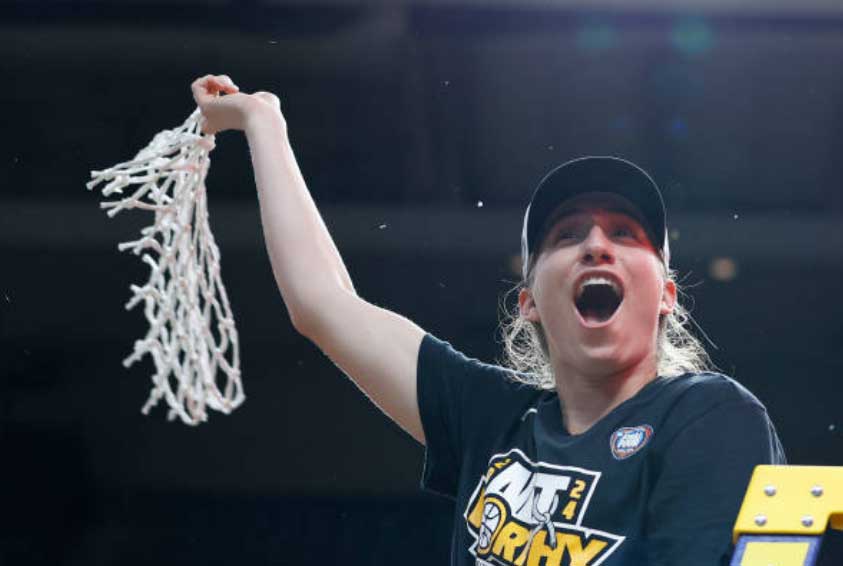 Iowa vs LSU: A historic clash in women's college basketball