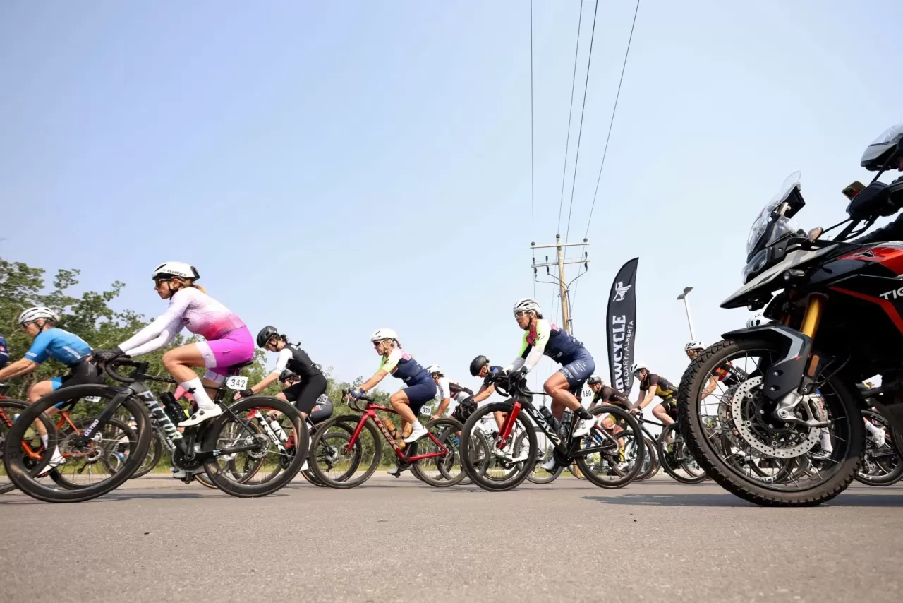 Cyclists at a road race start