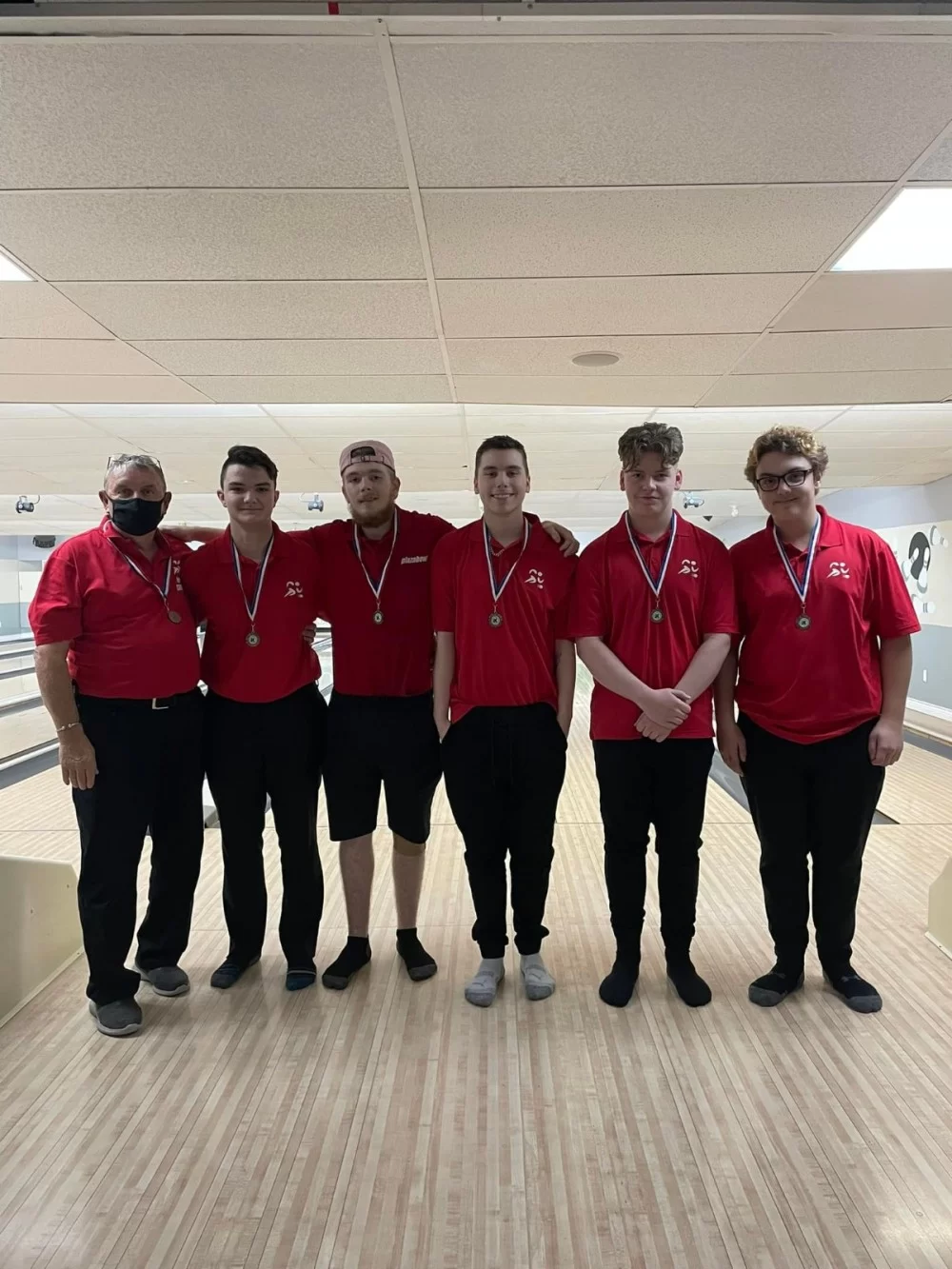 Metro 3, the men’s first-place team pictured in the NL5PBA gallery.